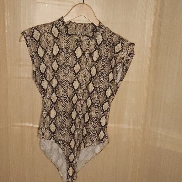 A. Calin By Flying Tomato Snake Print Body suit Large - Picture 1 of 6